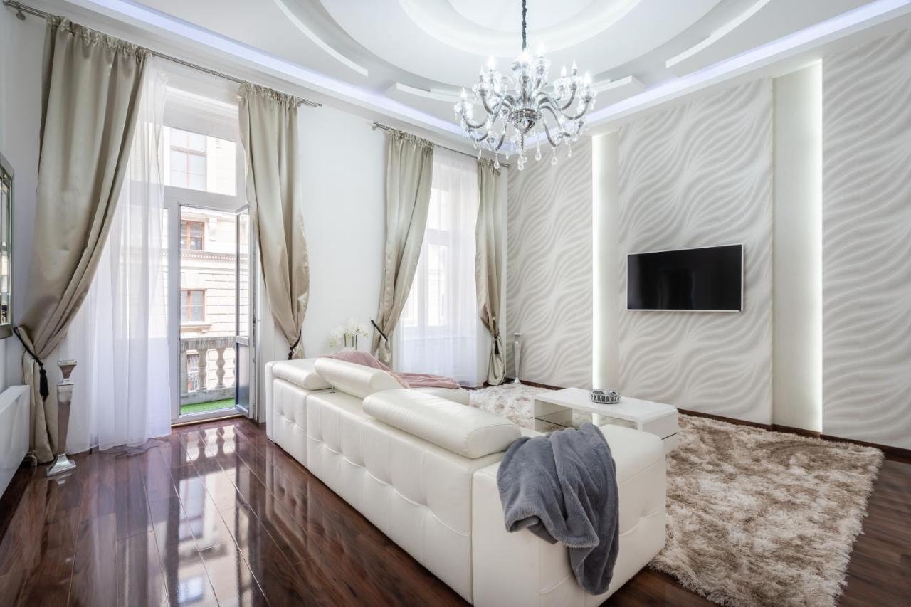 Apartament Opera Balkony Luxury With Free Parking Budapesta