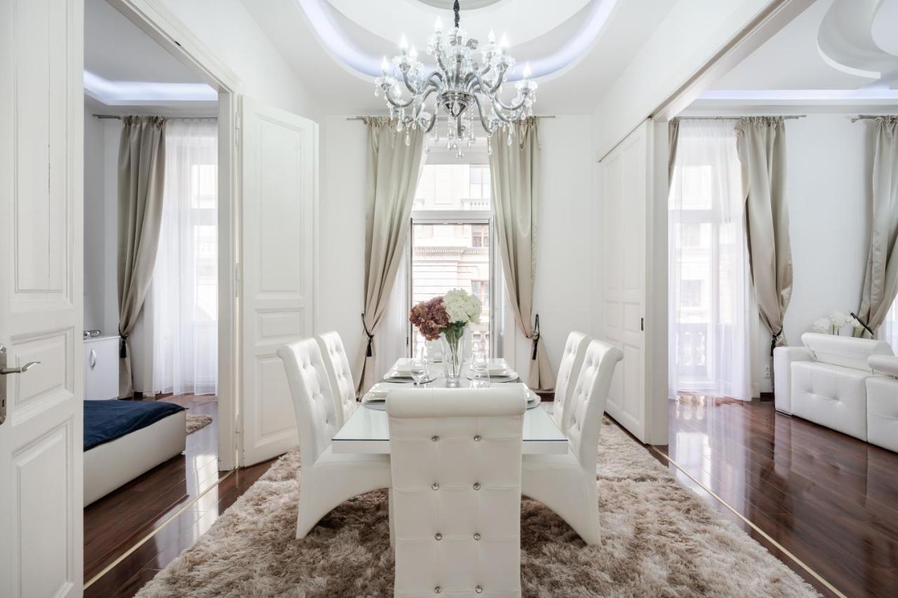 Opera Balkony Luxury With Free Parking Budapesta