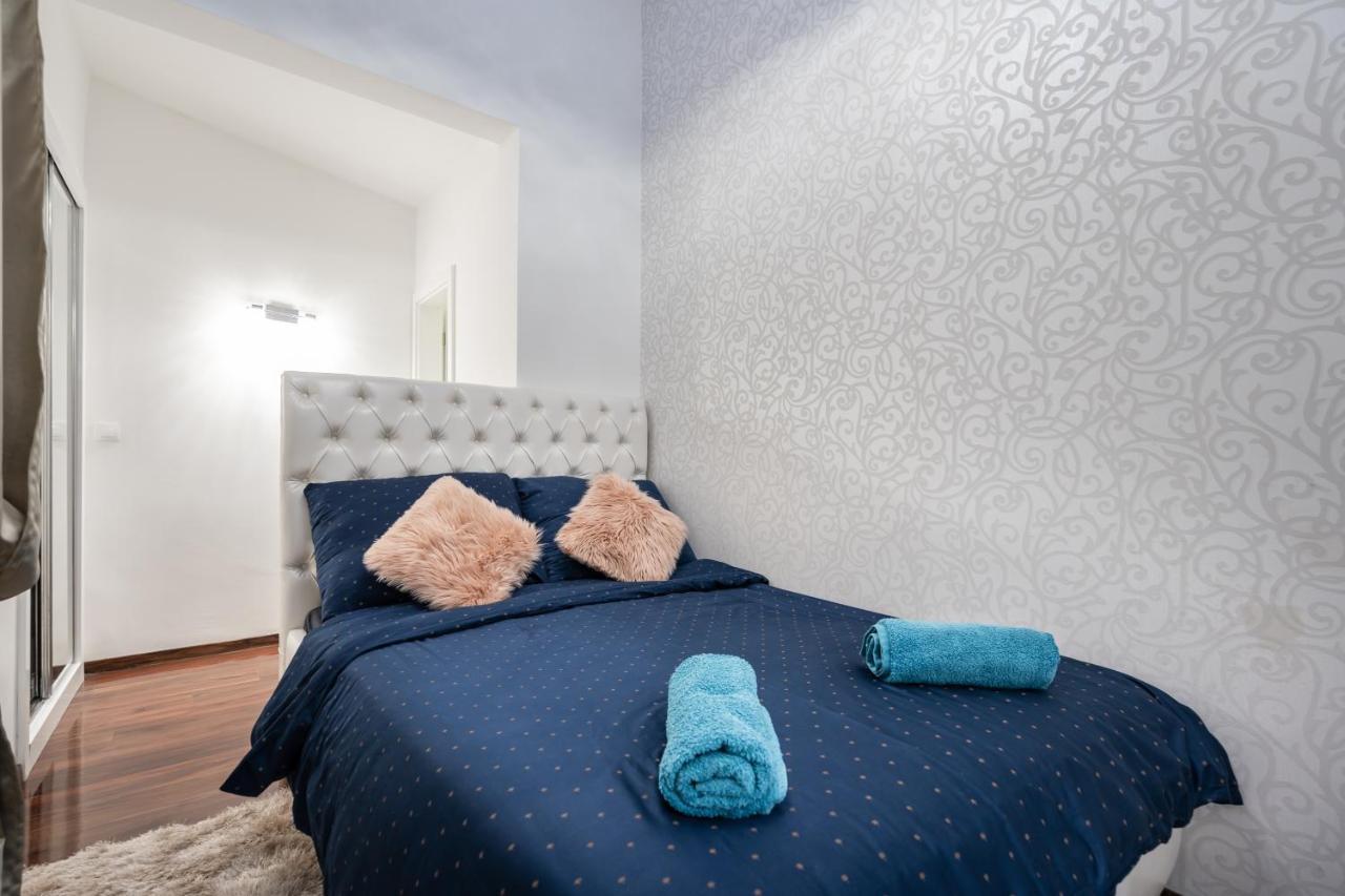 Opera Balkony Luxury With Free Parking Budapesta