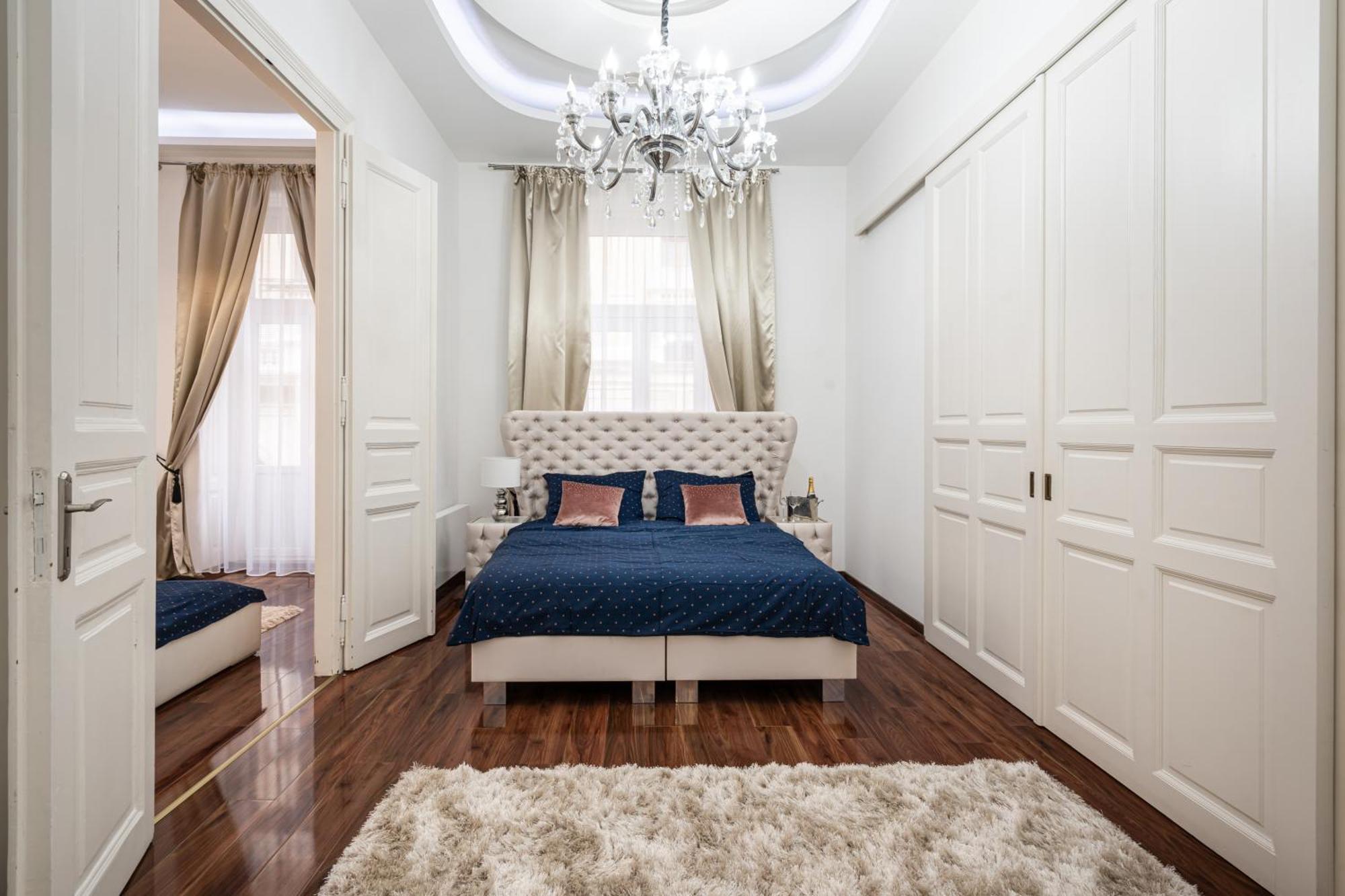 Opera Balkony Luxury With Free Parking * Budapesta