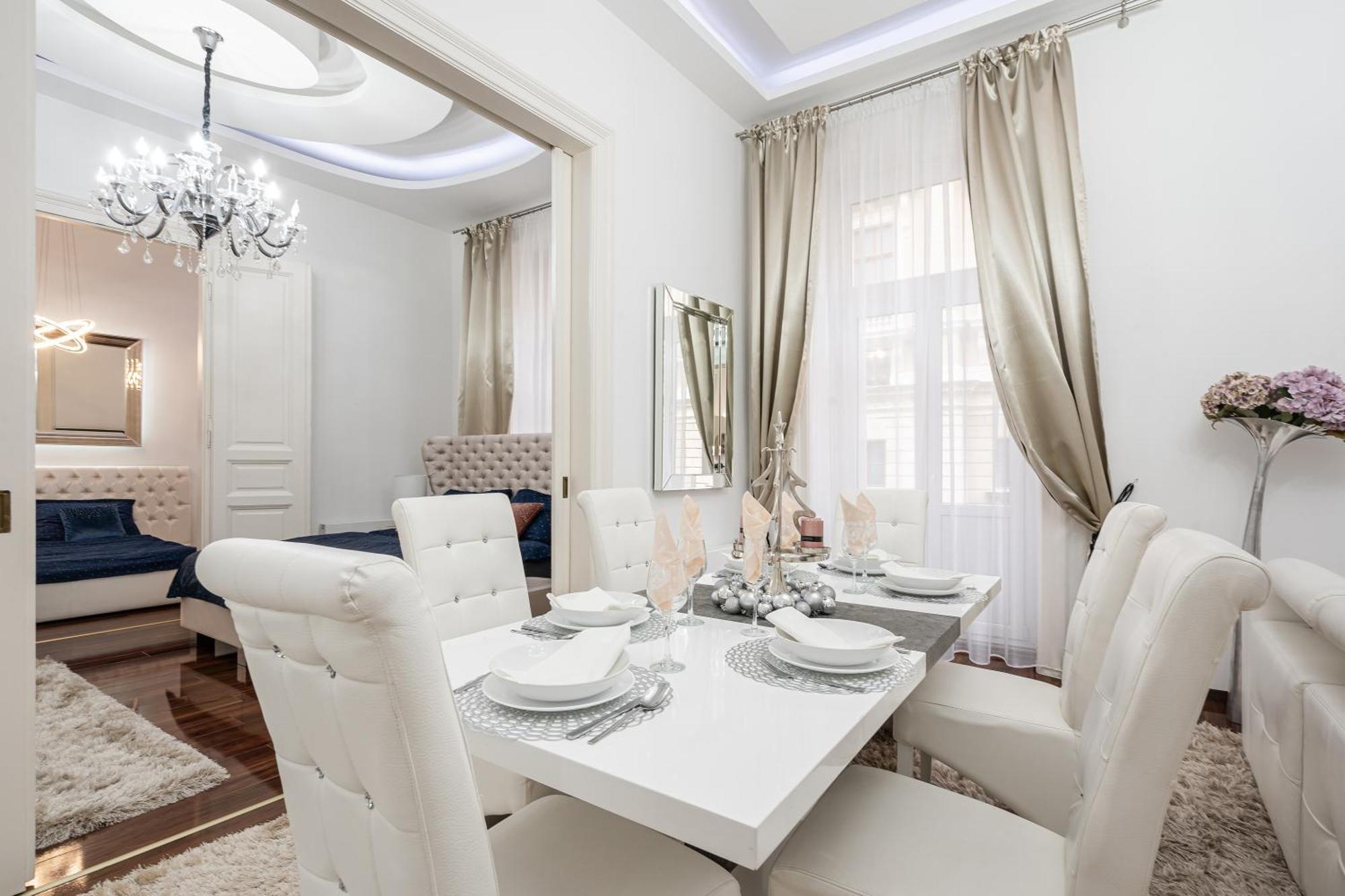 Apartament Opera Balkony Luxury With Free Parking Budapesta