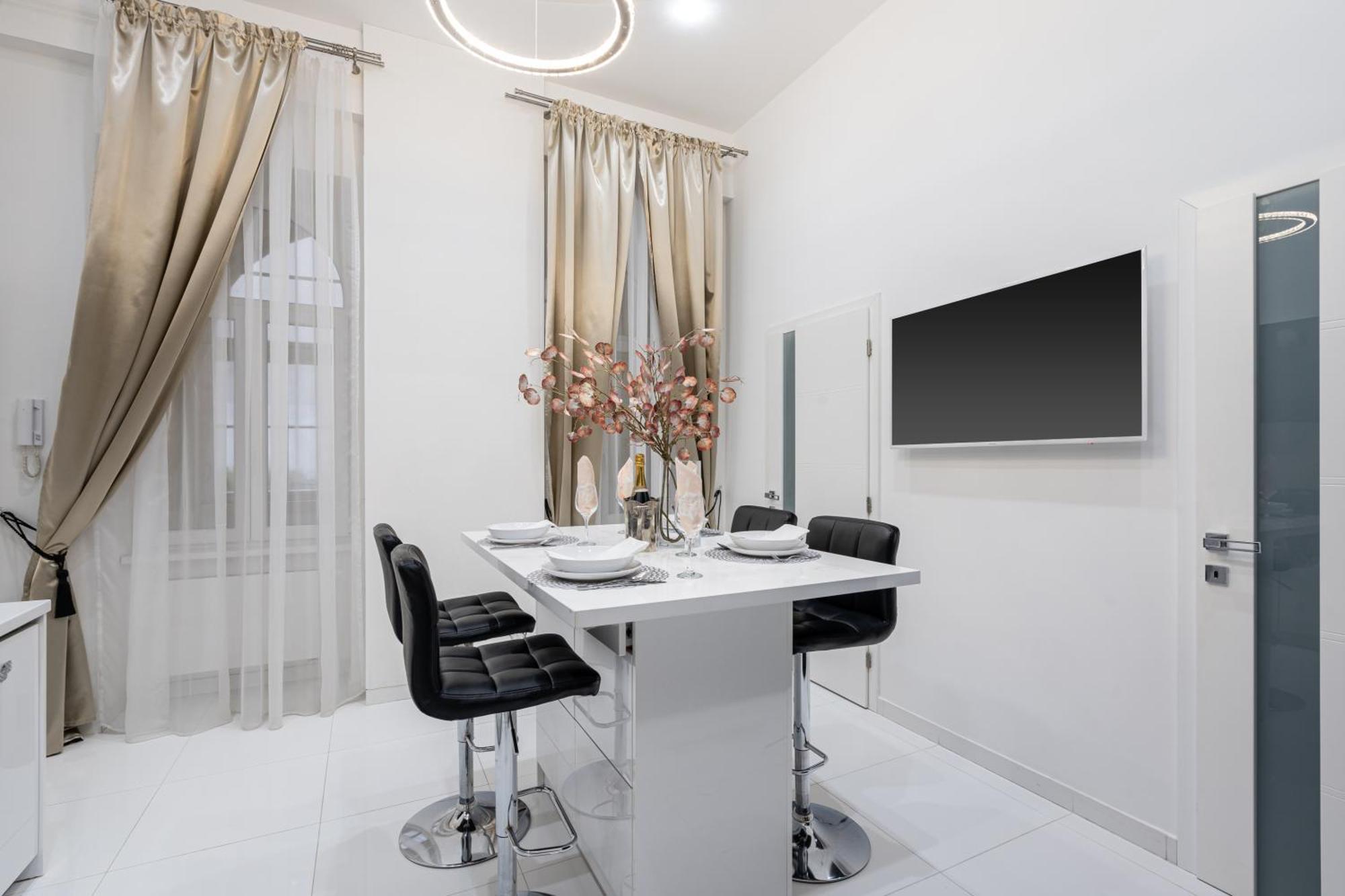 Apartament Opera Balkony Luxury With Free Parking *